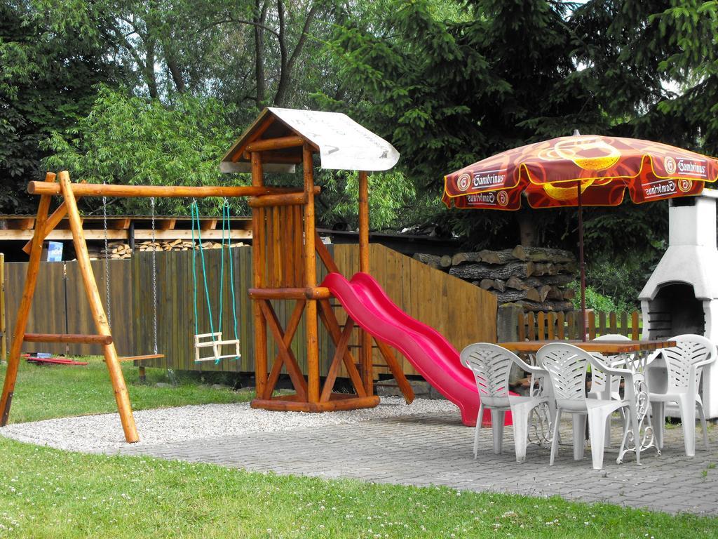 Pension U Milana Dvůr Králové nad Labem Kültér fotó